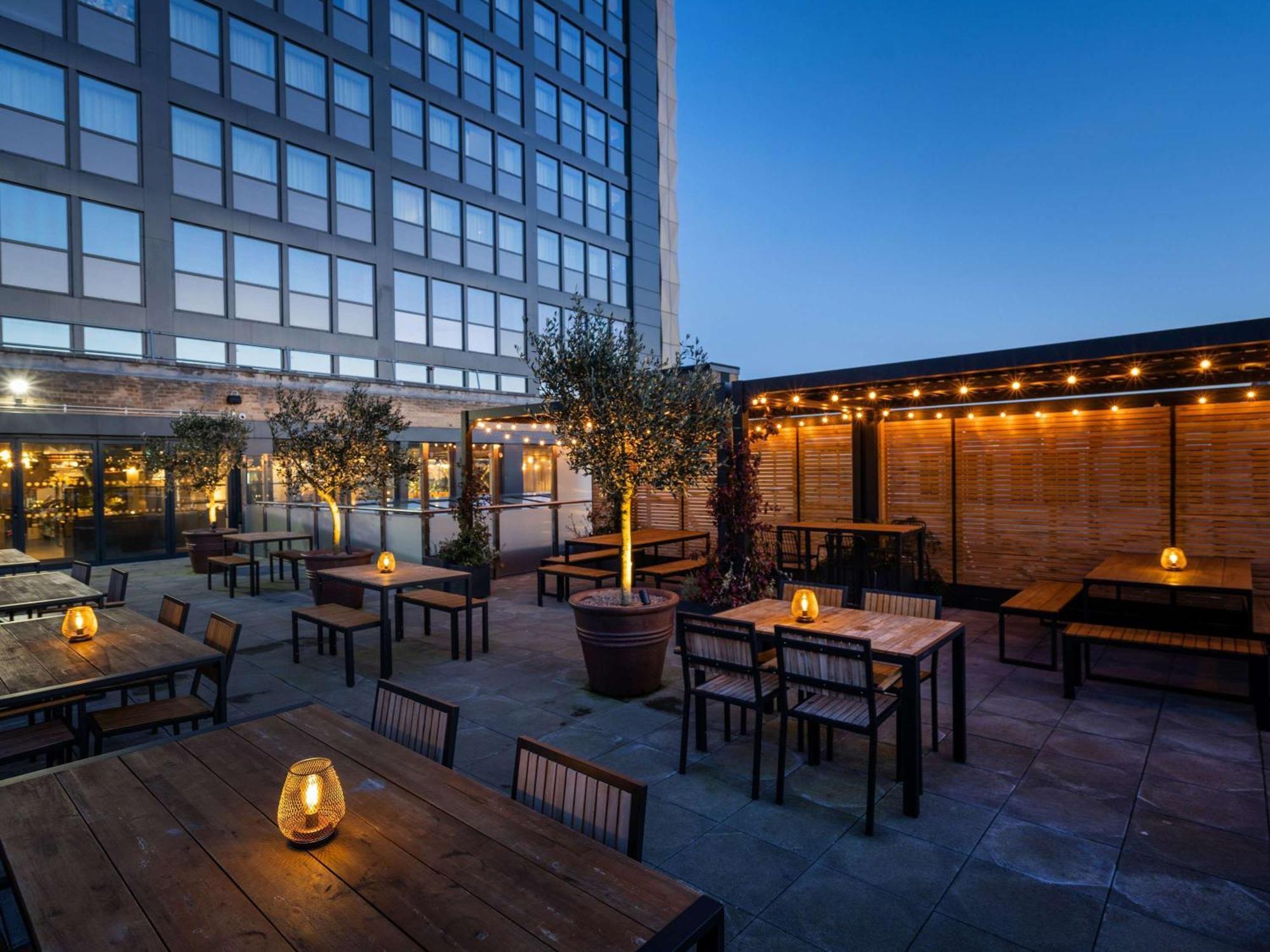Mercure Newport Exterior photo