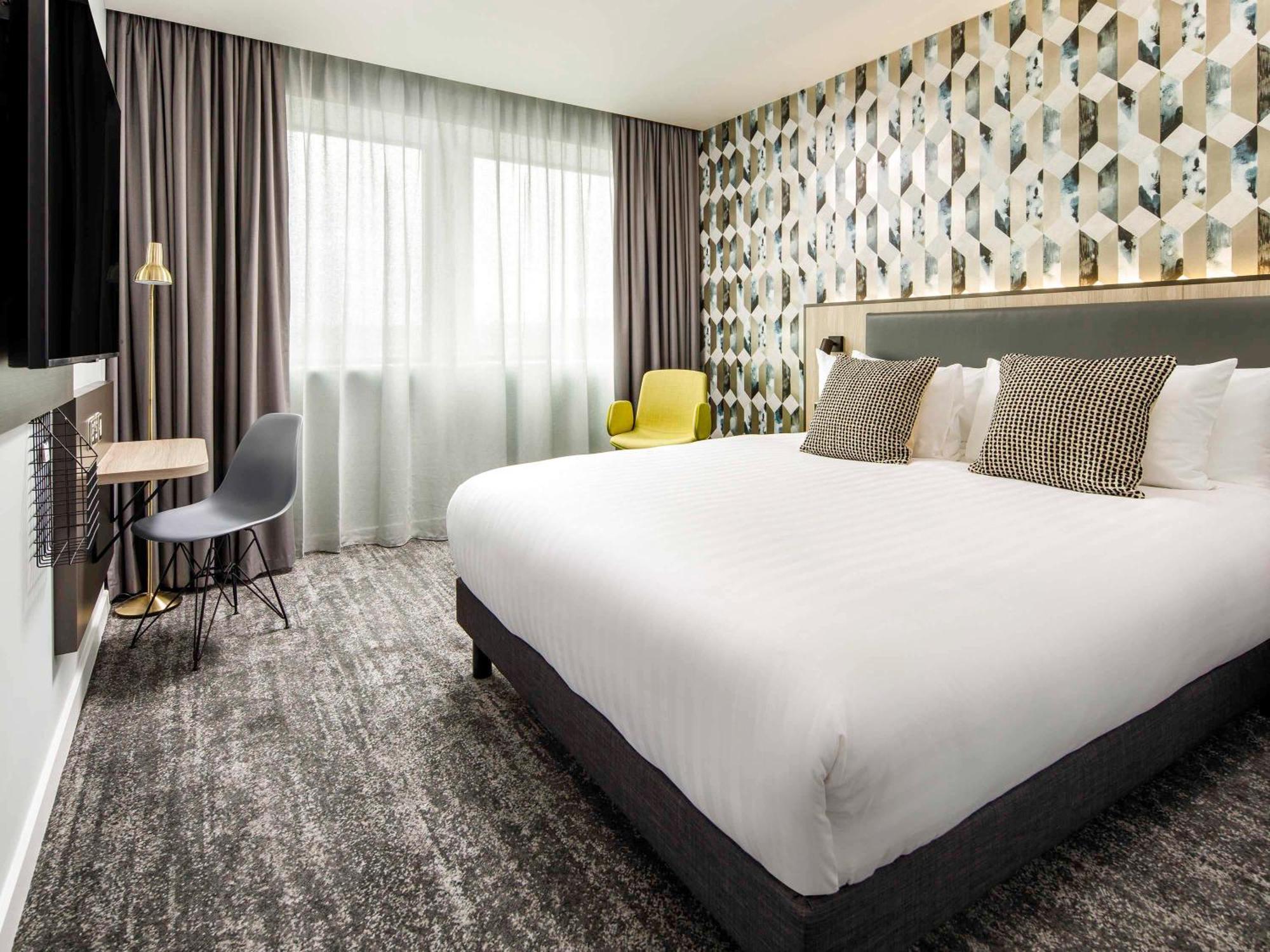 Mercure Newport Exterior photo
