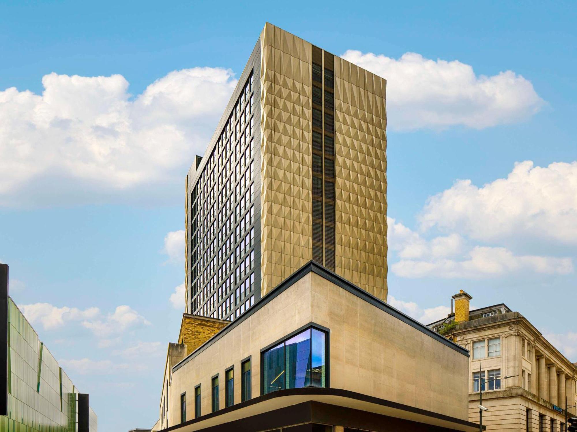 Mercure Newport Exterior photo