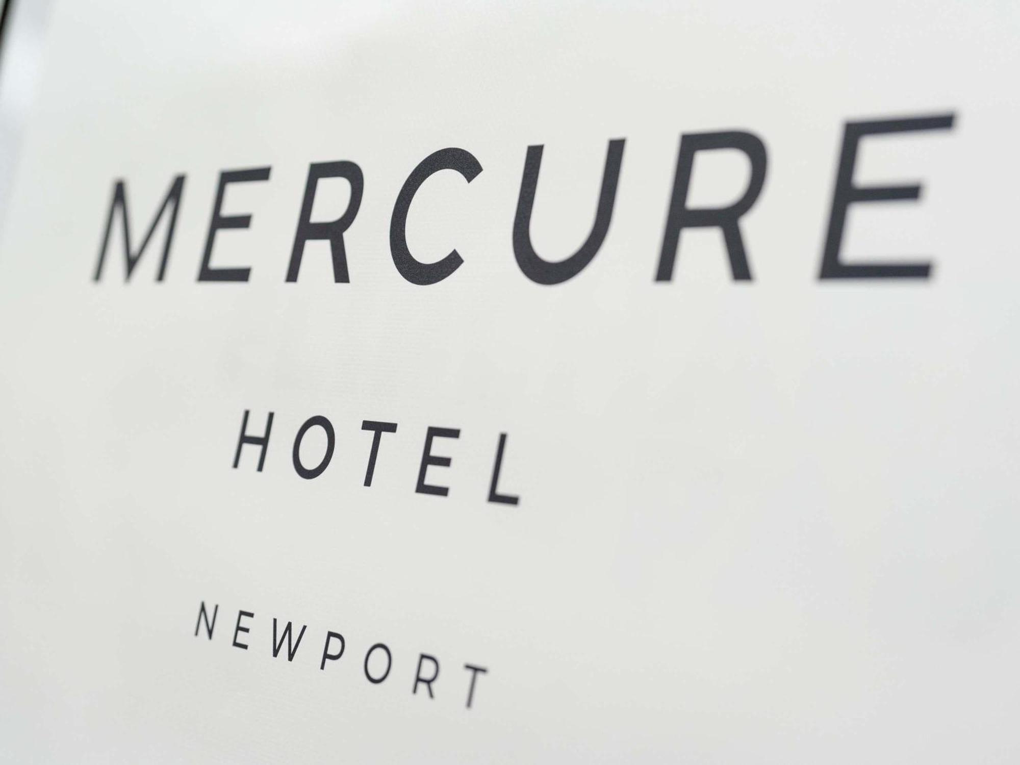 Mercure Newport Exterior photo